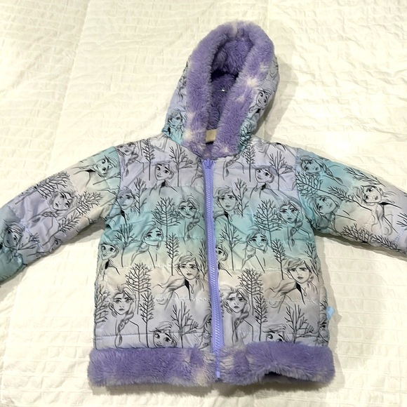Disney Girls Puffer/Faux Fur Hooded Reversible Jacket. - Picture 6 of 14